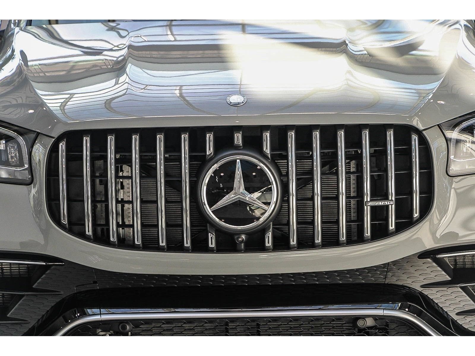 New 2026 Mercedes-Benz GLS 63 AMG 4MATIC image 7