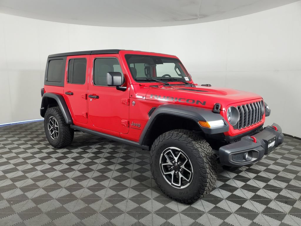 Used 2025 Jeep Wrangler Unlimited Rubicon AWD/4WD image 2