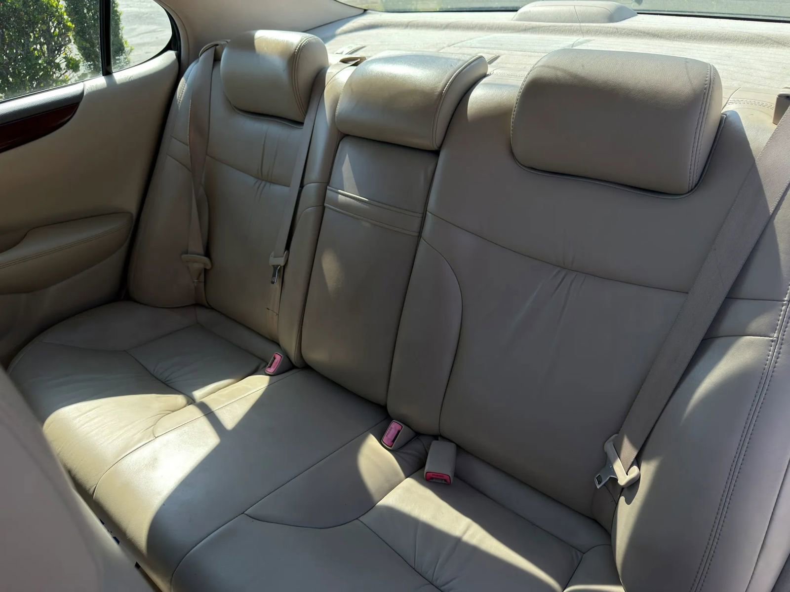 Used 2004 Lexus ES 330 image 23