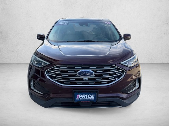 Used 2019 Ford Edge Titanium w/ Equipment Group 301A FWD image 2