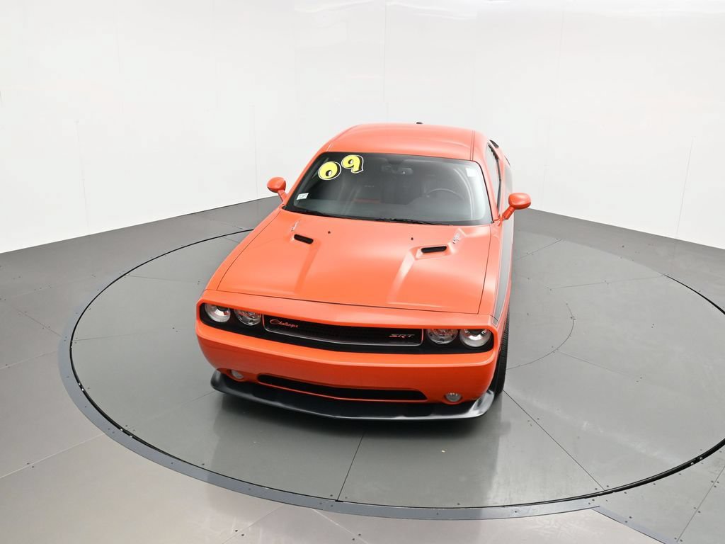 Used 2009 Dodge Challenger SRT8 RWD image 32
