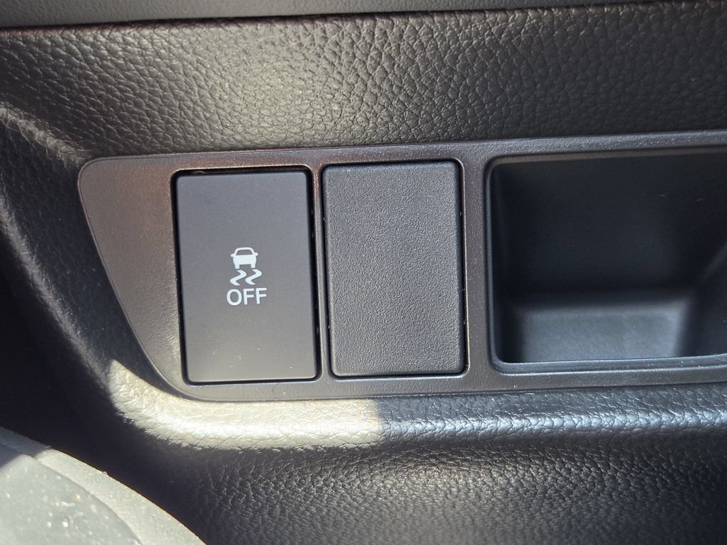 Certified 2026 Honda HR-V Sport image 30
