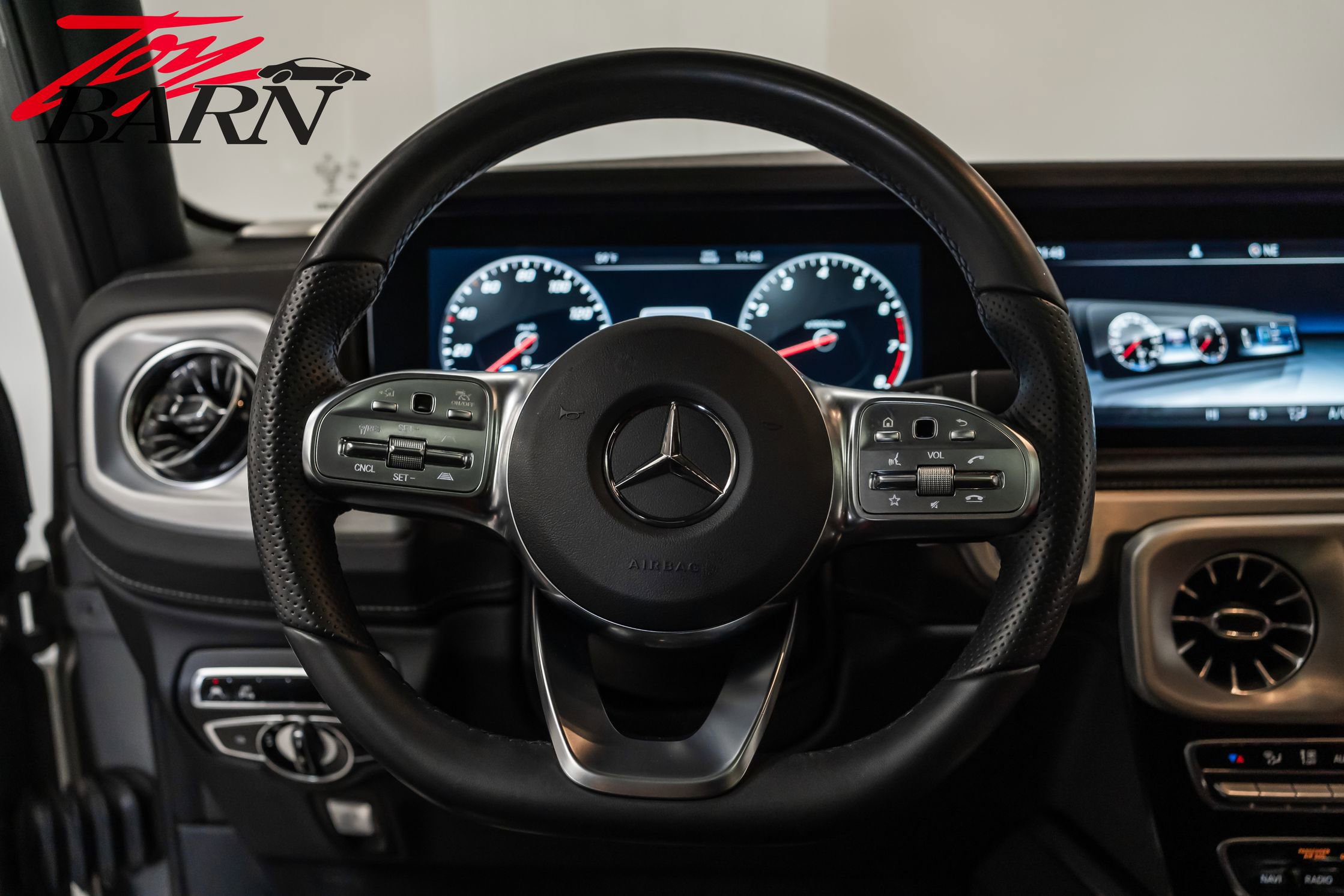 Used 2023 Mercedes-Benz G 550 G 550 image 30