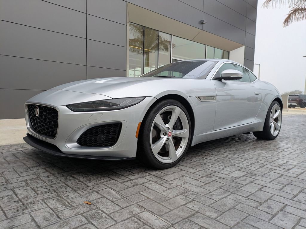 Used 2023 Jaguar F-TYPE Coupe image 9