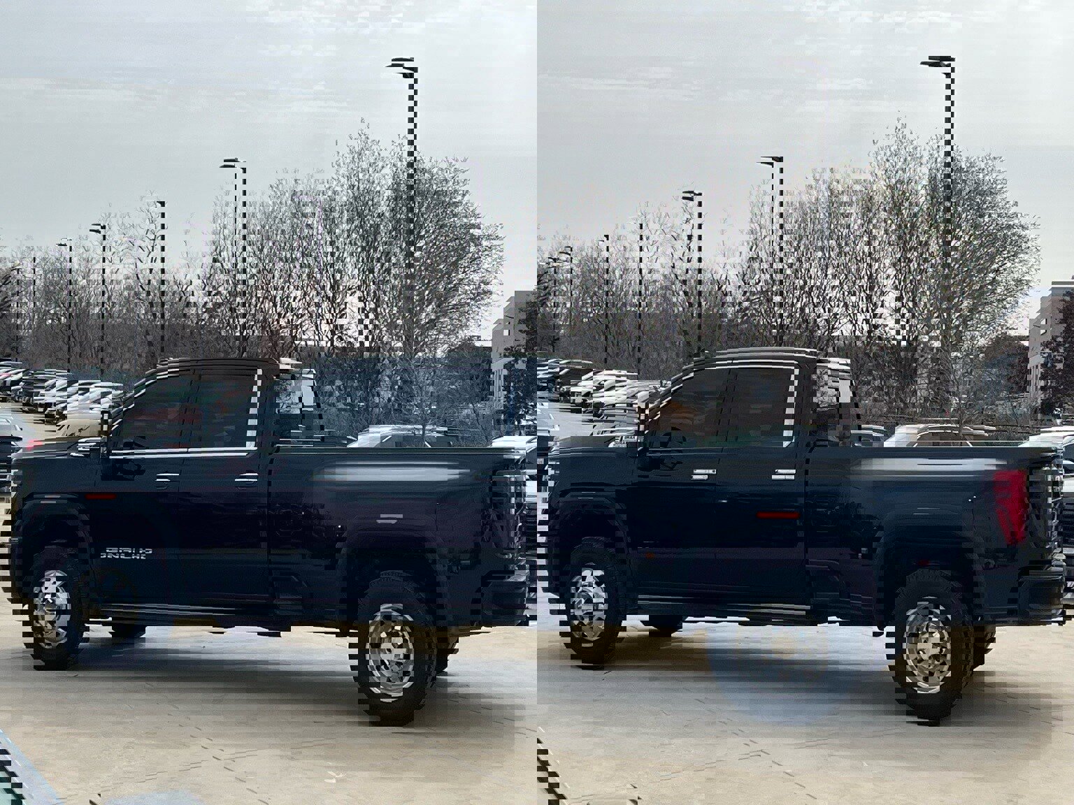 Used 2024 GMC Sierra 3500 Denali w/ Denali Reserve Package image 6