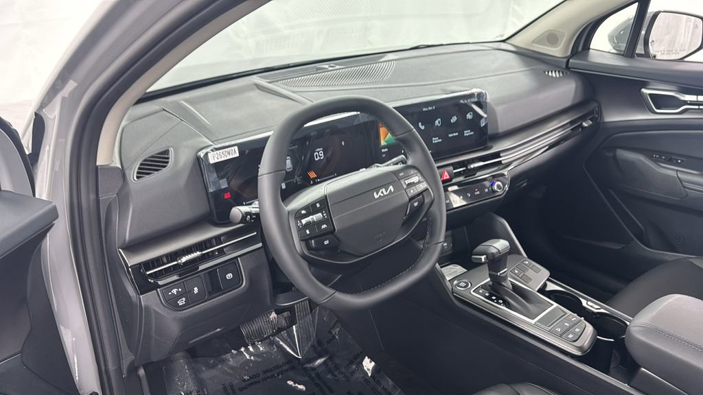 New 2026 Kia Sportage EX image 38