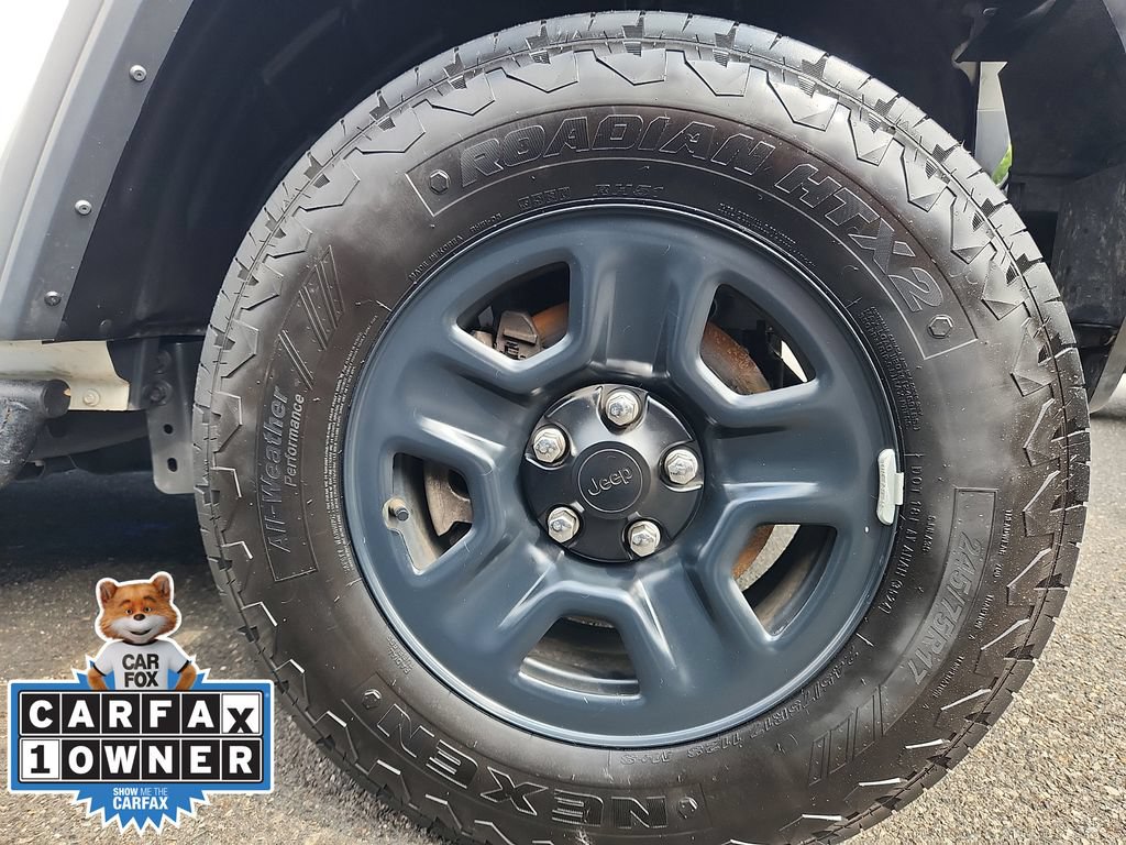 Used 2025 Jeep Wrangler Unlimited Sport AWD/4WD image 32