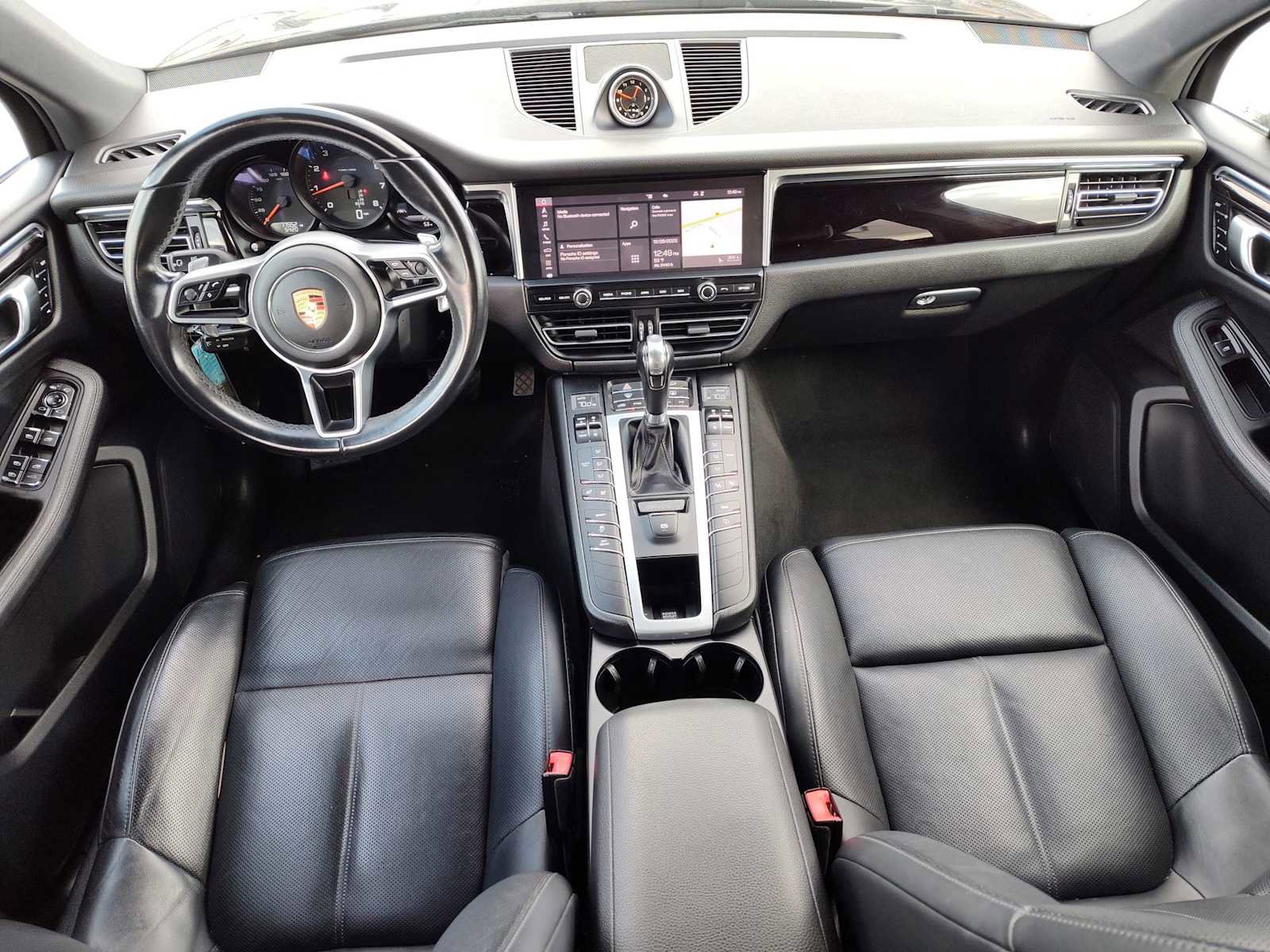 Used 2020 Porsche Macan image 9