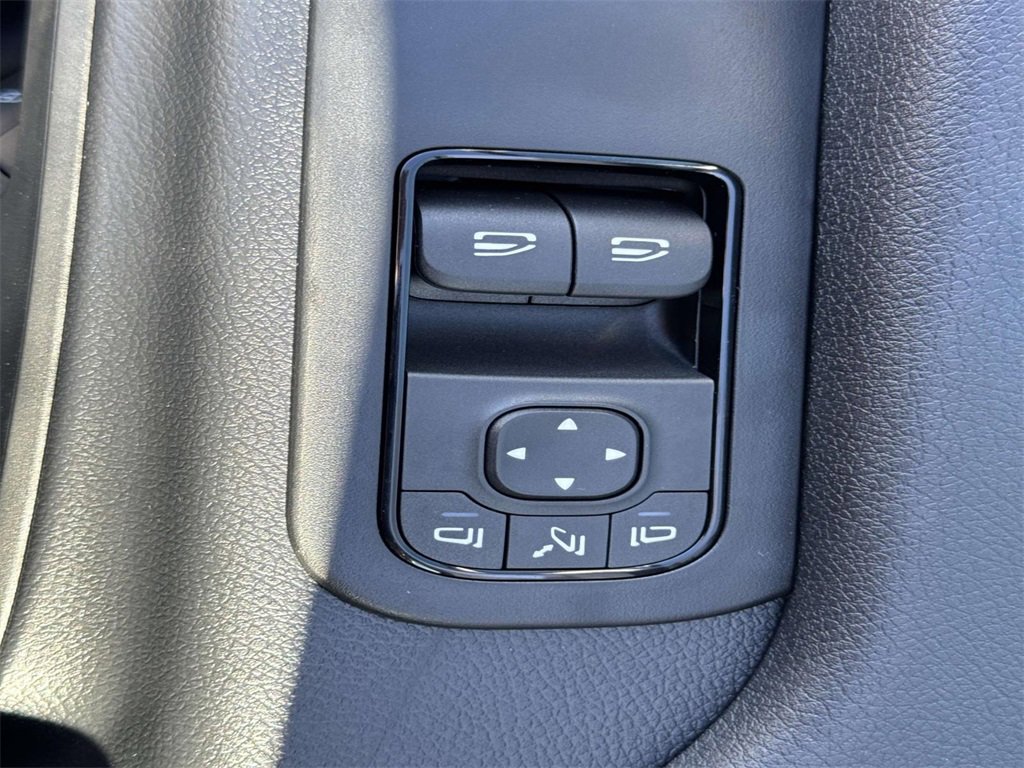 New 2026 Mercedes-Benz Sprinter 144 Cargo image 27