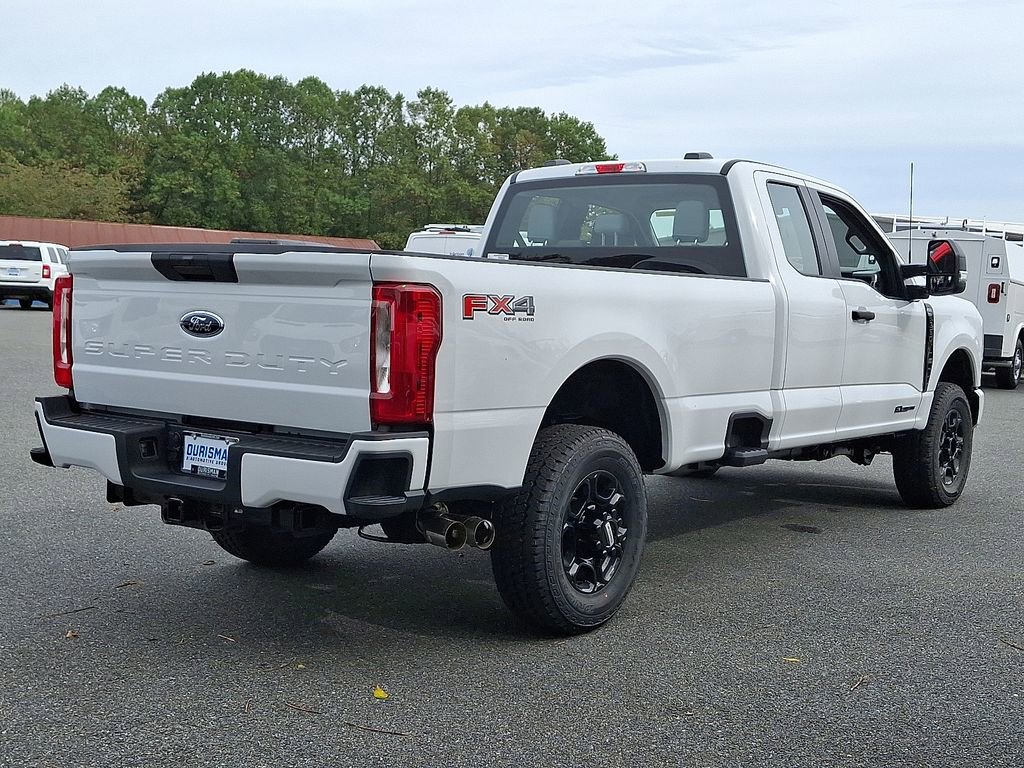 New 2026 Ford F350 XL image 4