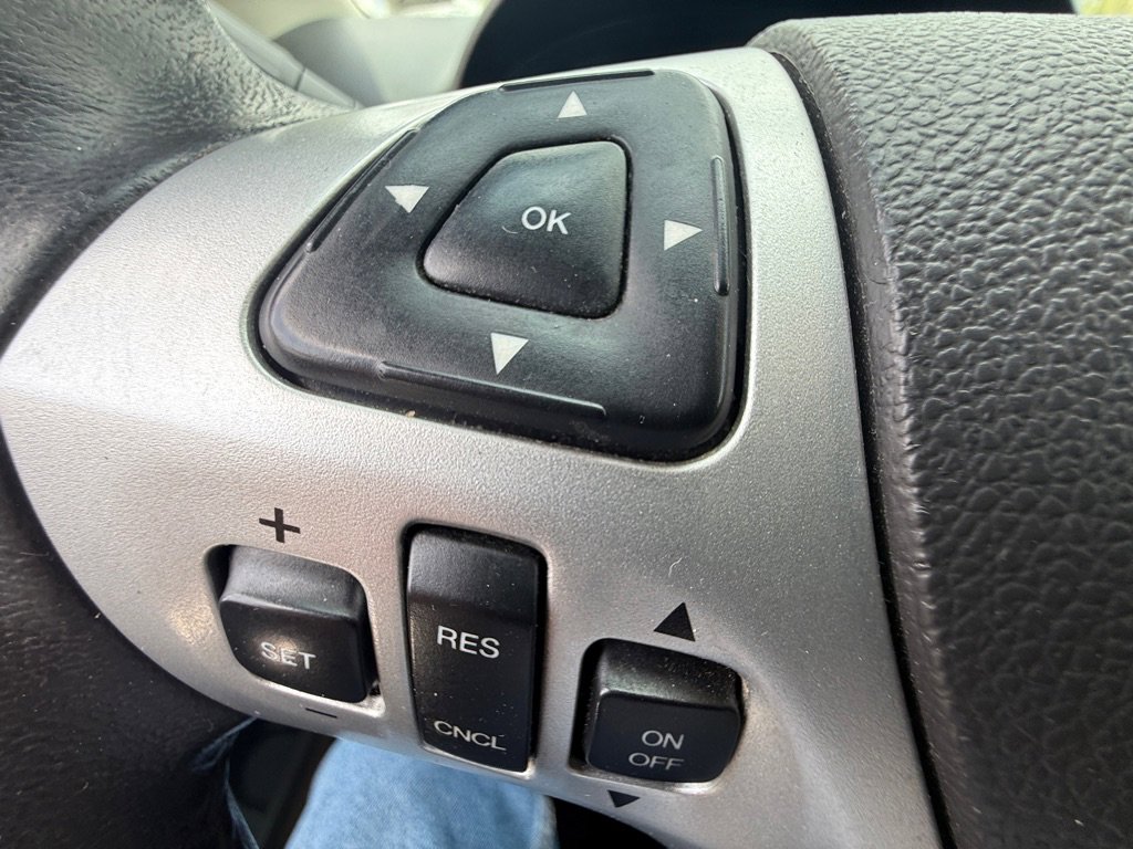 Used 2013 Ford Edge SEL AWD/4WD image 19