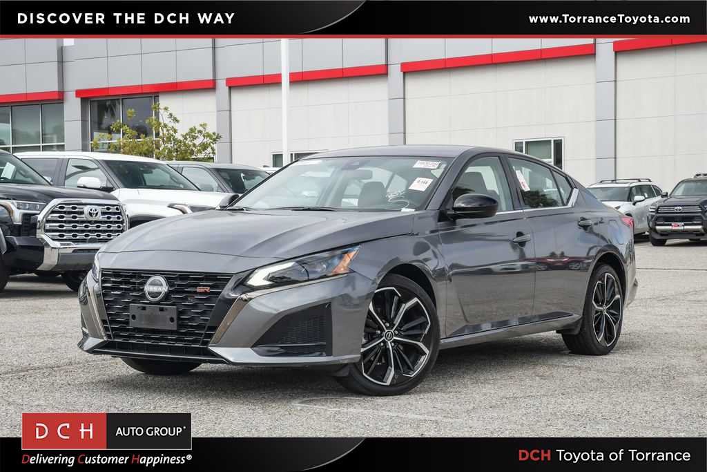 Used 2025 Nissan Altima 2.5 SR