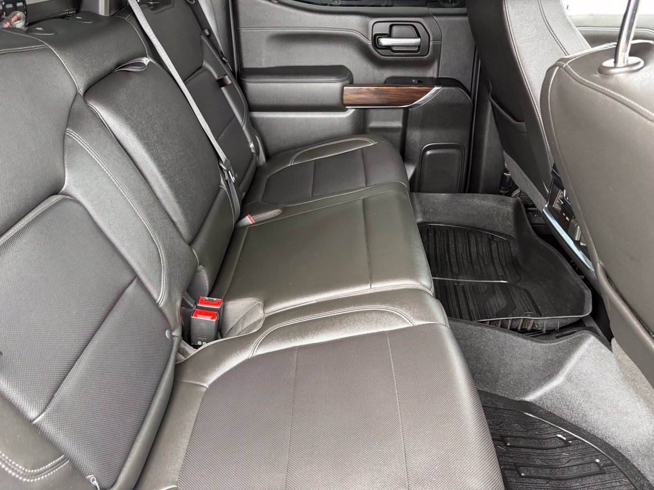 Used 2019 GMC Sierra 1500 SLT w/ SLT Premium Package AWD/4WD image 14