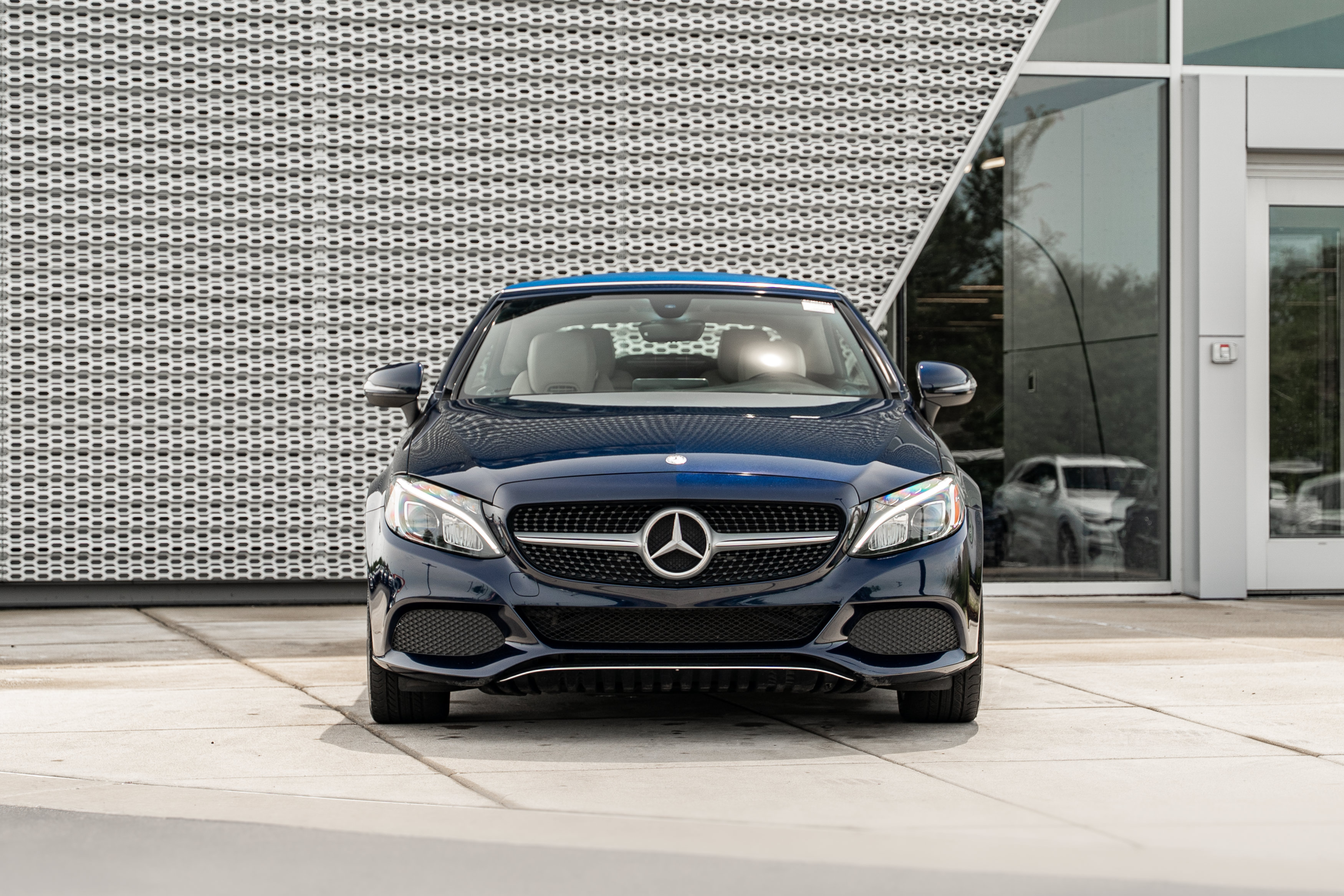 Used 2017 Mercedes-Benz C 300 4MATIC Cabriolet image 33