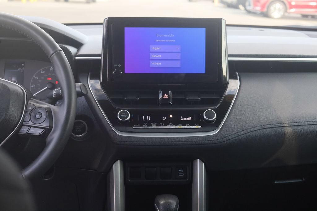 Used 2023 Toyota Corolla Cross LE w/ Moonroof Package AWD/4WD image 10