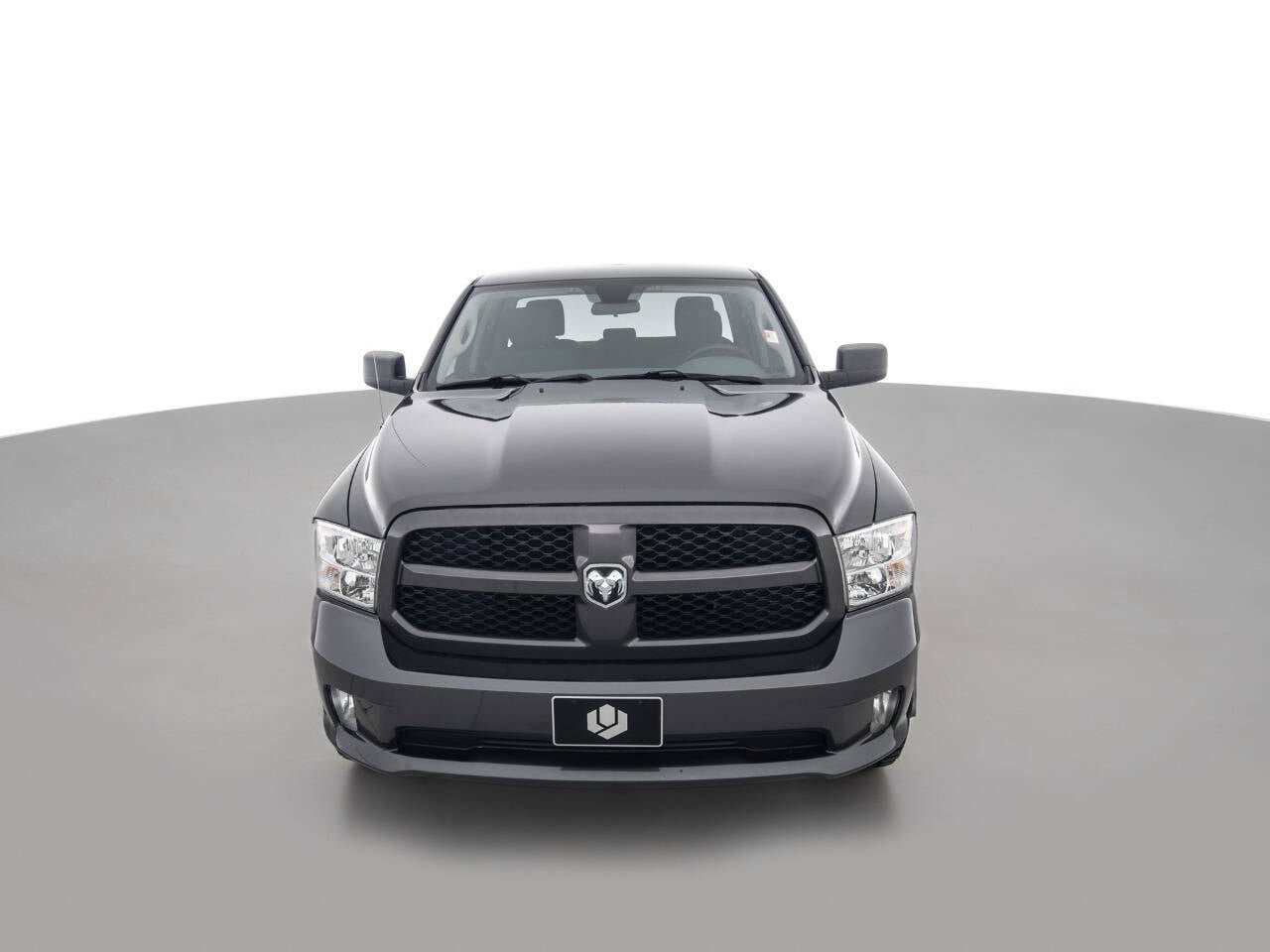 Used 2018 RAM 1500 Express w/ Express Value Package AWD/4WD image 2