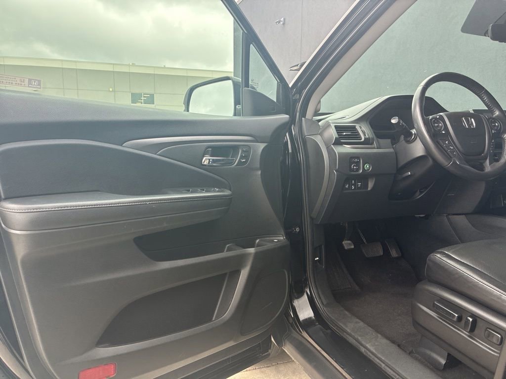 Used 2023 Honda Ridgeline RTL image 15