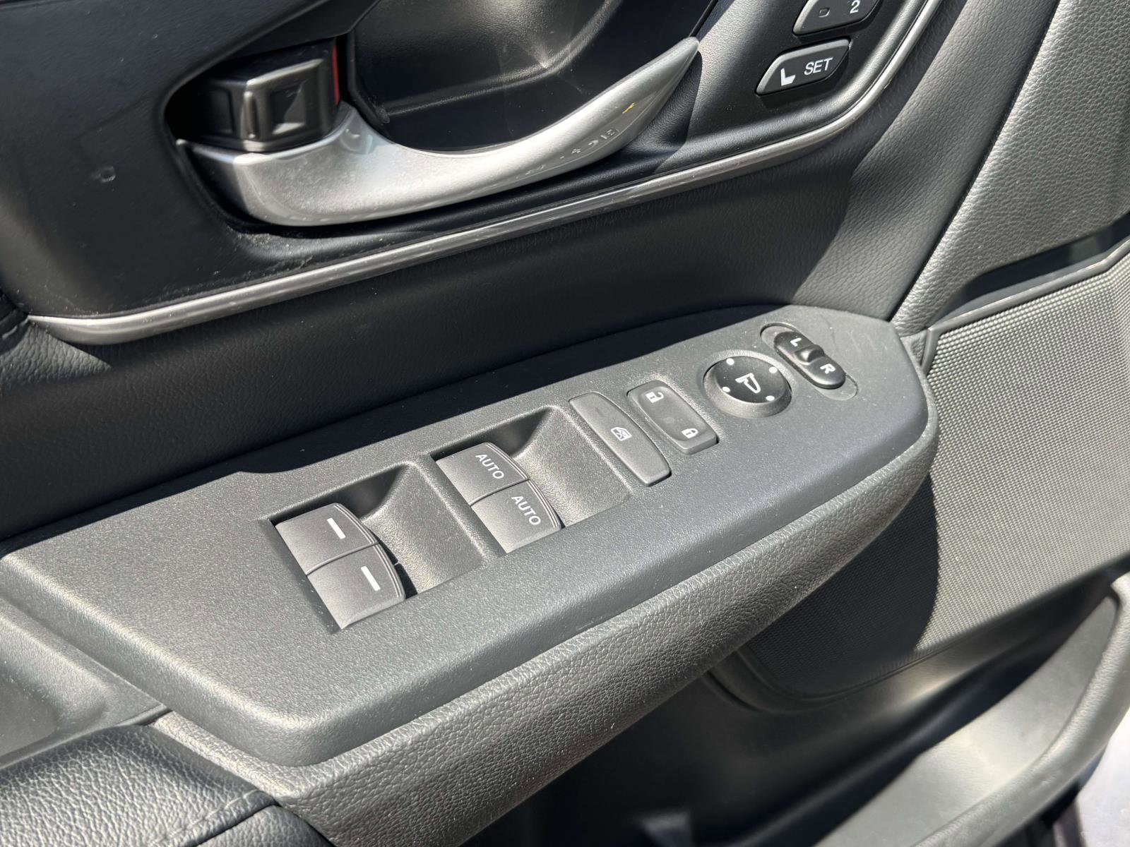 Used 2019 Honda CR-V EX-L image 28