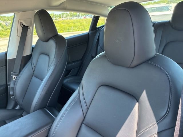 Used 2023 Tesla Model 3 Standard Range RWD image 8