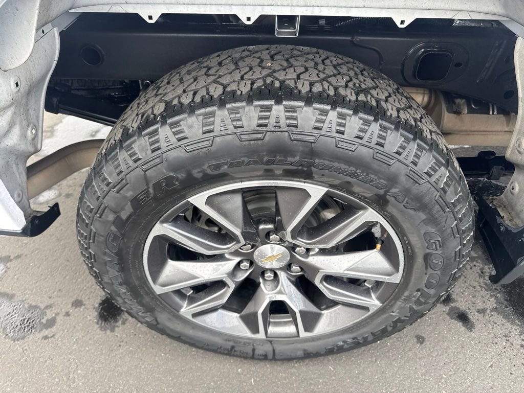 Certified 2022 Chevrolet Silverado 1500 LT AWD/4WD image 8