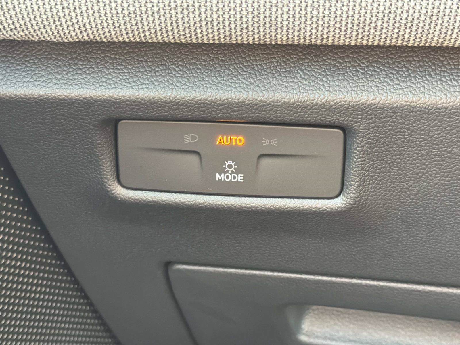 Certified 2026 Volkswagen Tiguan S FWD image 30