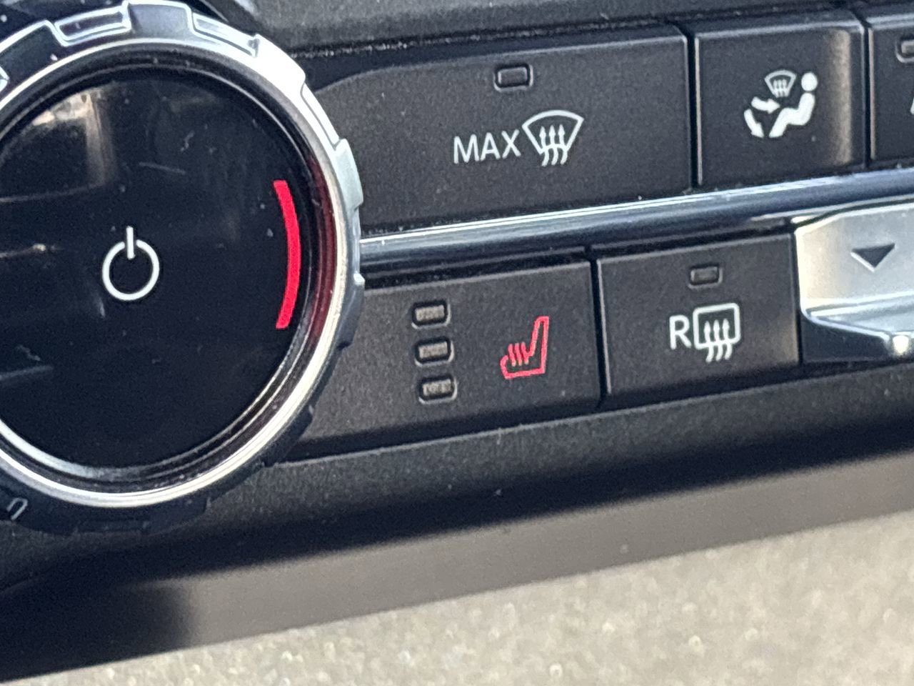 Used 2022 Ford F150 XLT w/ Equipment Group 302A High image 34