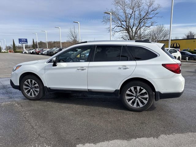 Used 2017 Subaru Outback 3.6R Touring w/ Popular Package #5A image 8