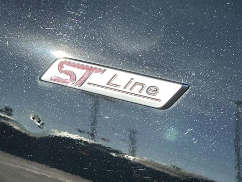 Used 2023 Ford Escape ST-Line Select w/ Tech Pack #1 image 7