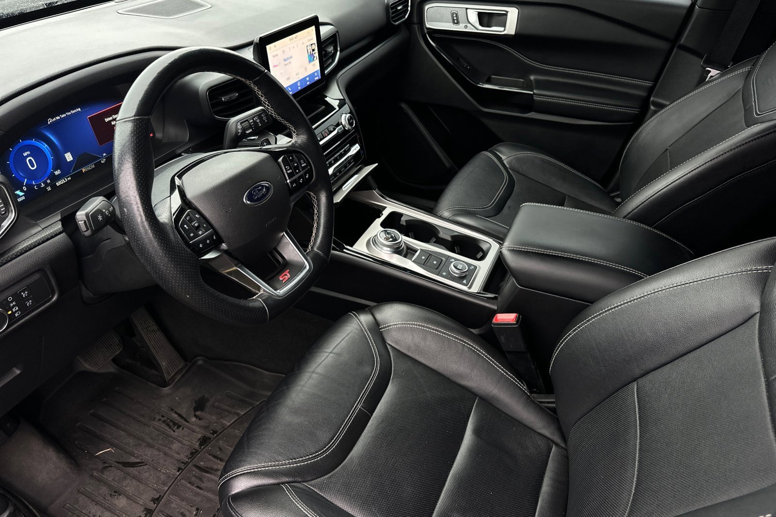 Used 2022 Ford Explorer ST w/ Equipment Group 401A image 10