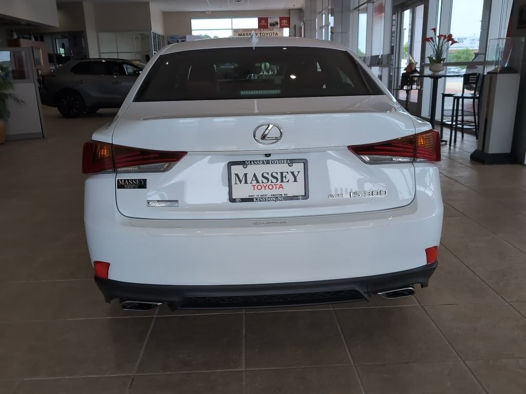Used 2019 Lexus IS 300 F Sport w/ F Sport Package AWD/4WD image 3