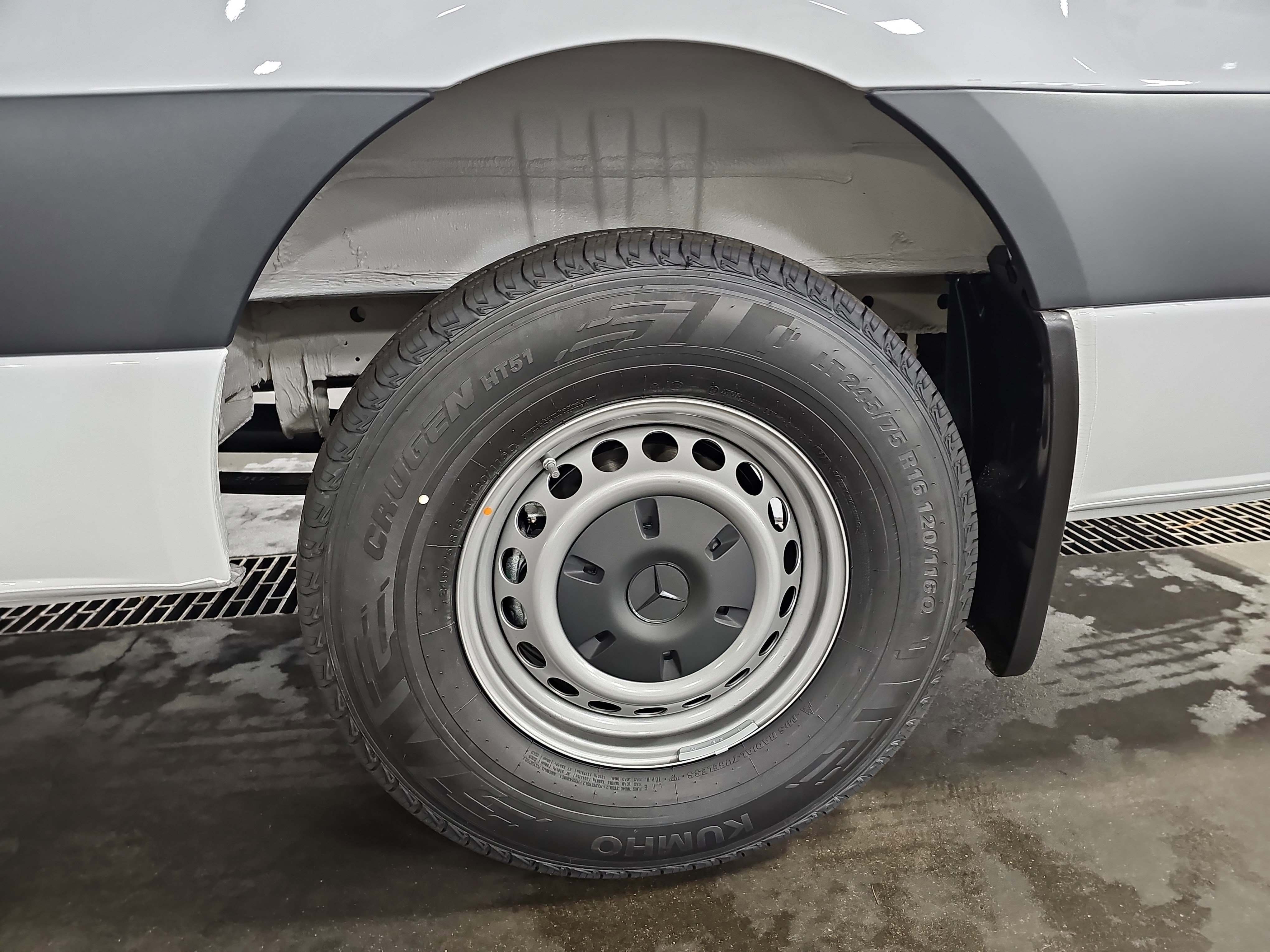 New 2026 Mercedes-Benz Sprinter 2500 image 33