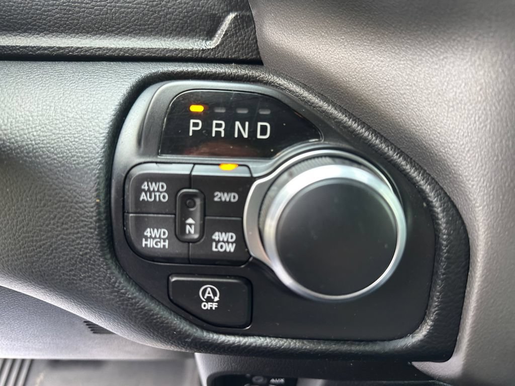 Used 2021 RAM 1500 Big Horn AWD/4WD image 30