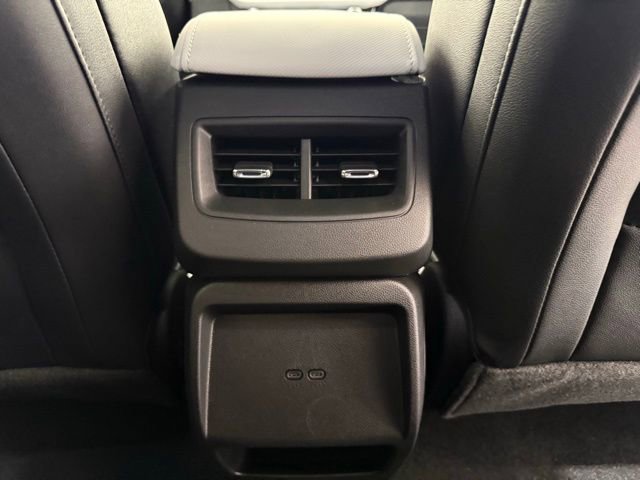 New 2026 Chevrolet Equinox EV LT FWD image 27