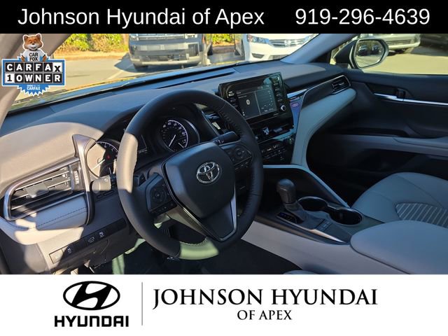 Used 2023 Toyota Camry SE image 26