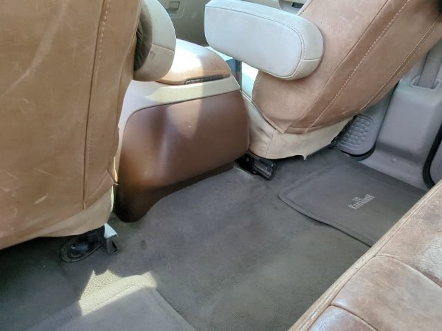 Used 2004 Ford F350 4x4 Crew Cab DRW Super Duty image 20