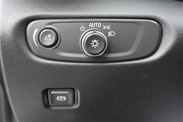 Certified 2023 Chevrolet Blazer RS w/ Driver Confidence II Package image 28