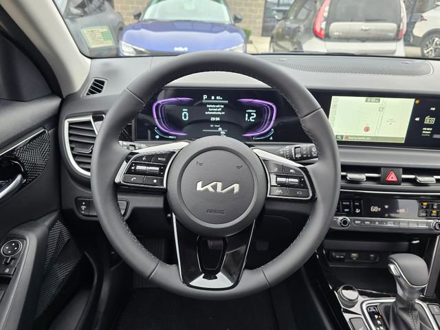 New 2026 Kia Seltos S image 6