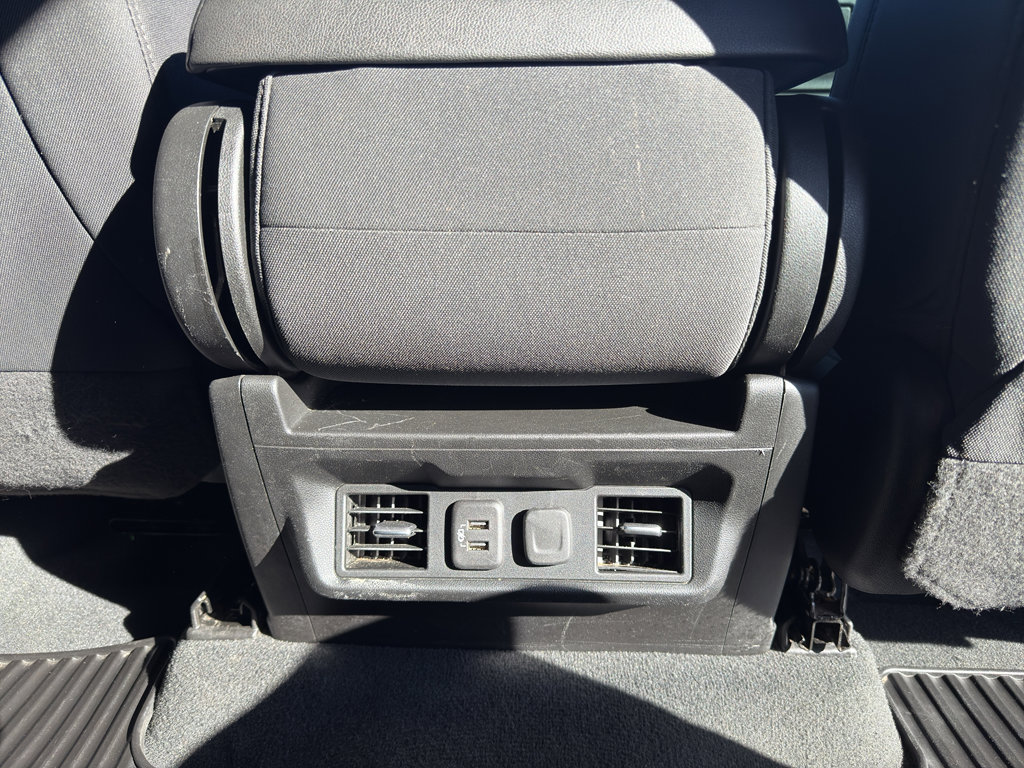 Used 2021 GMC Sierra 1500 SLE image 12