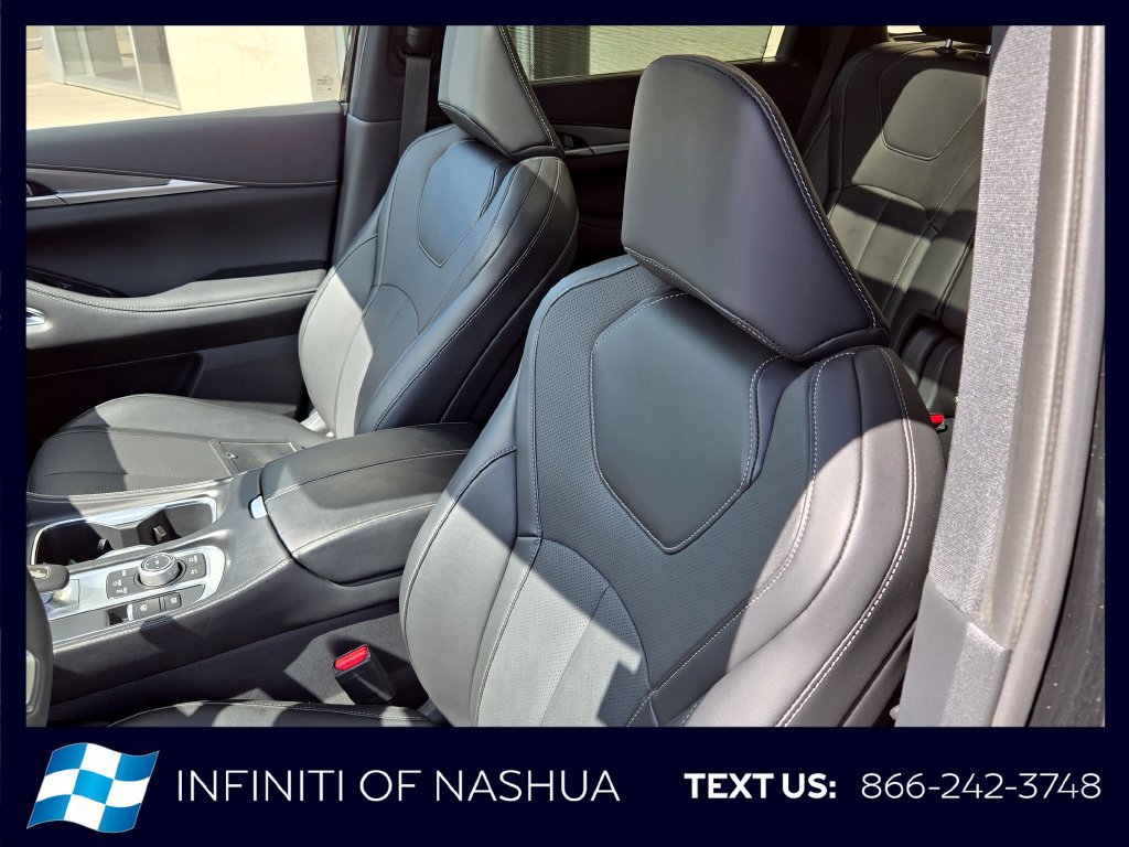 Certified 2026 INFINITI QX60 Luxe w/ Cargo Package AWD/4WD image 7