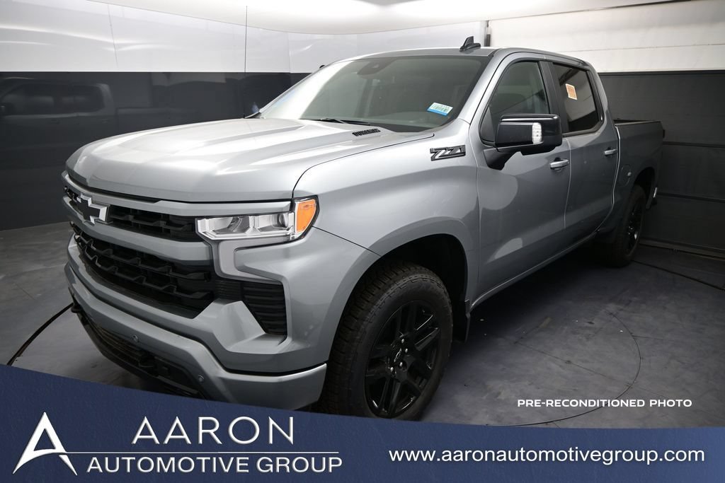 Used 2026 Chevrolet Silverado 1500 RST AWD/4WD image 1