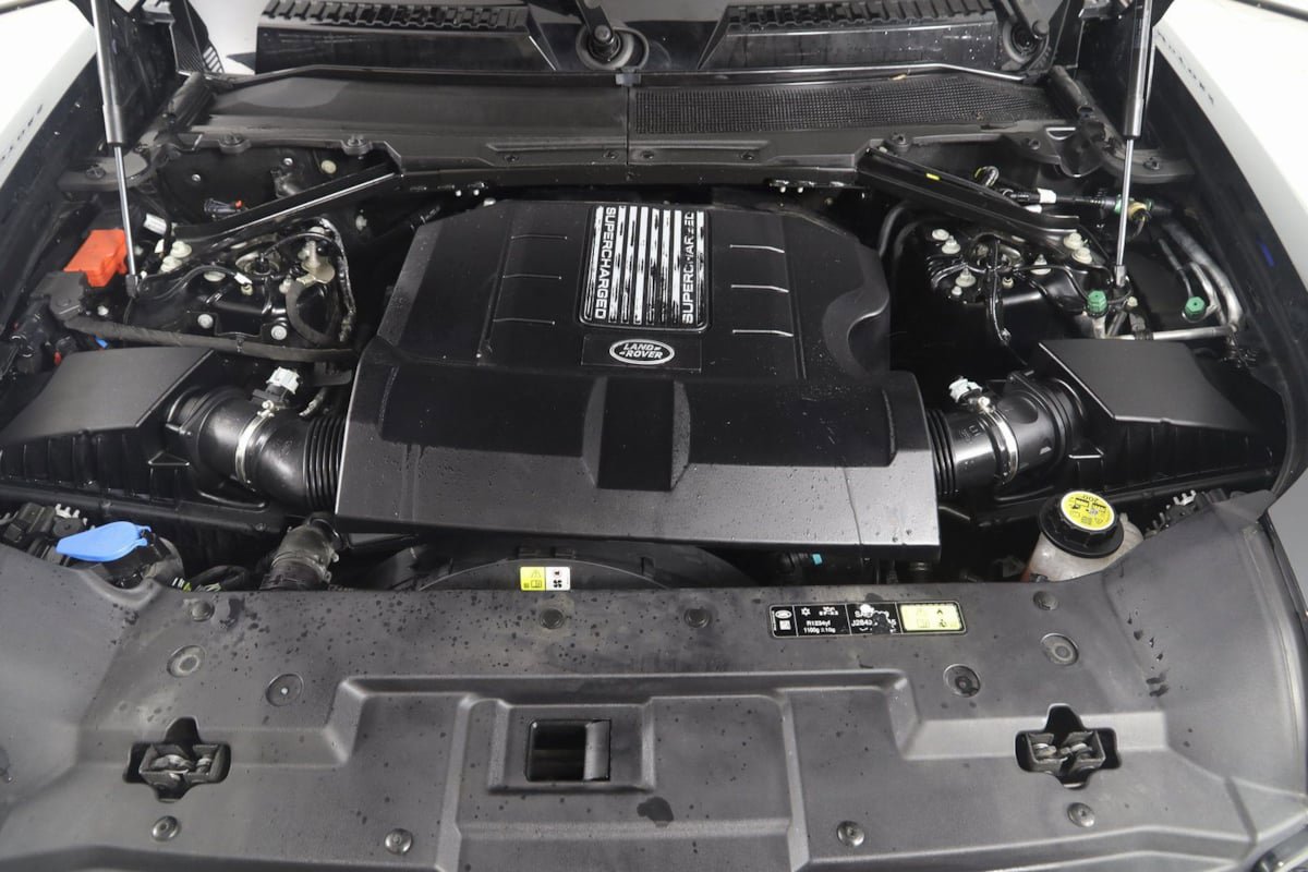 Used 2023 Land Rover Defender 110 V8 AWD/4WD image 49