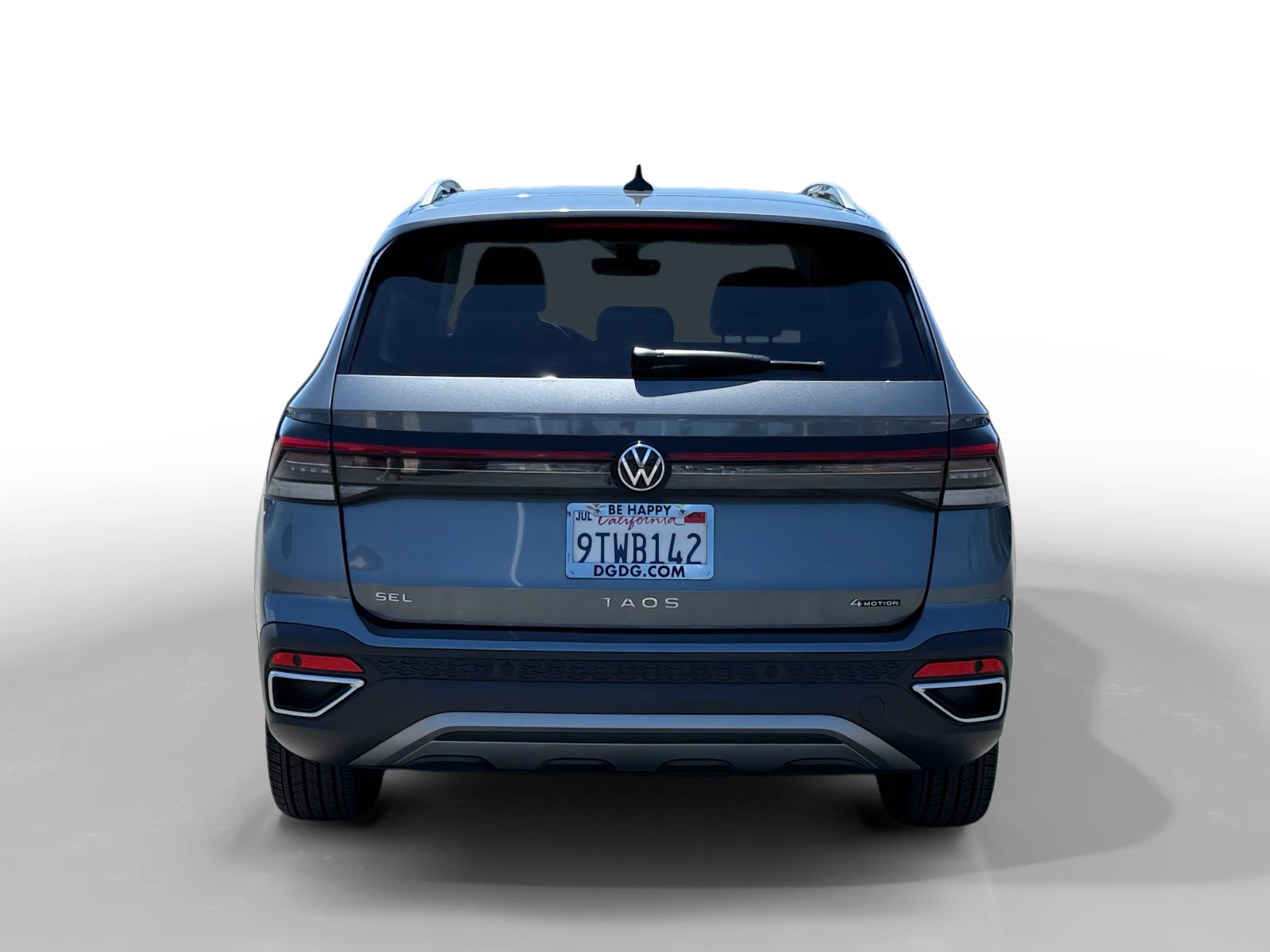 Certified 2025 Volkswagen Taos SEL AWD/4WD image 4