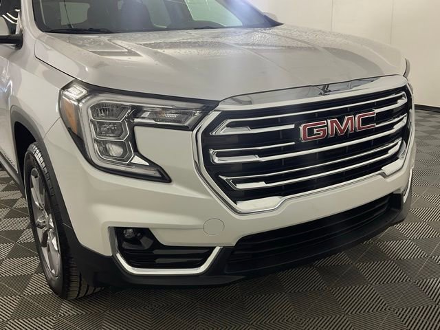 Used 2024 GMC Terrain SLT w/ Infotainment Package II image 10