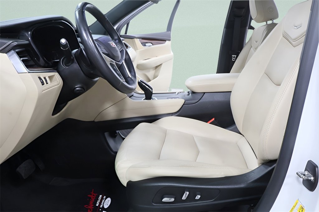 Used 2018 Cadillac XT5 Luxury image 22
