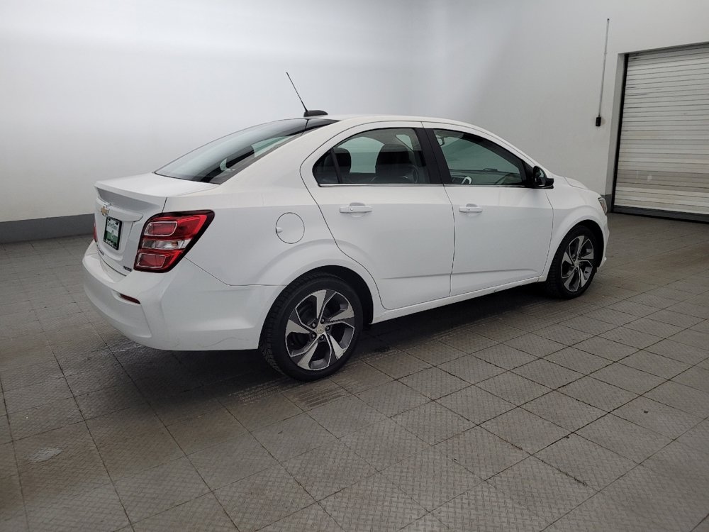 Used 2018 Chevrolet Sonic Premier FWD image 10
