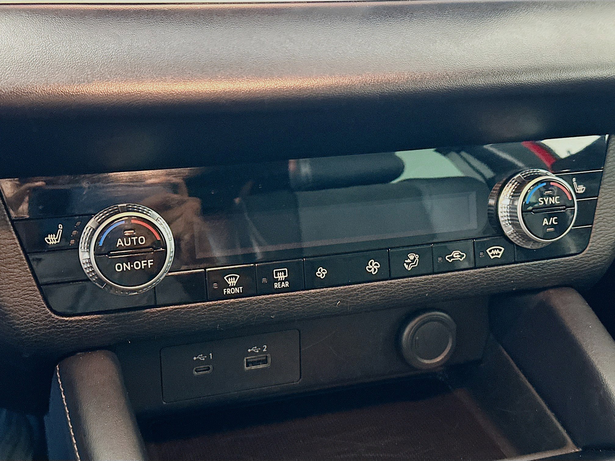 Used 2023 Mitsubishi Outlander SE image 24