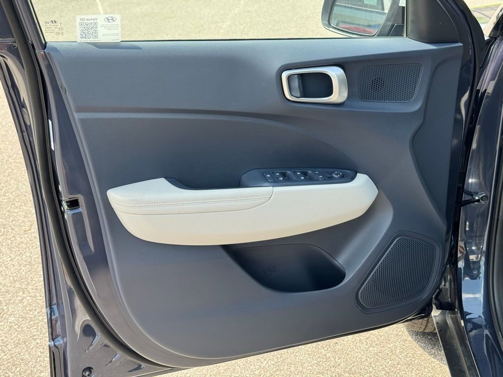 Certified 2025 Hyundai Venue Limited image 20