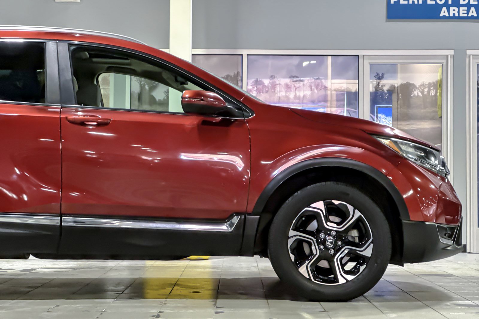 Certified 2018 Honda CR-V Touring image 35