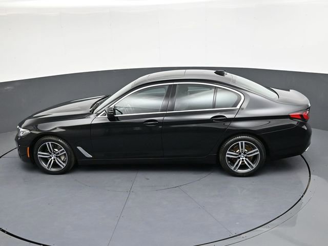 Used 2022 BMW 530i xDrive w/ Premium Package image 25