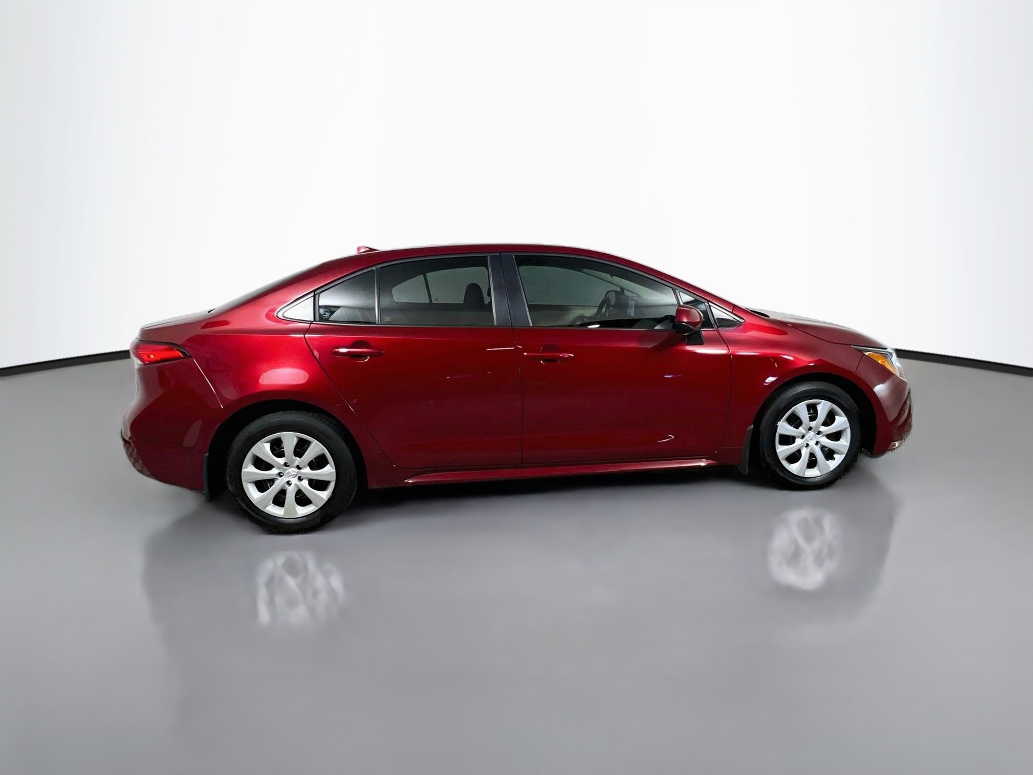 Used 2026 Toyota Corolla LE FWD image 3